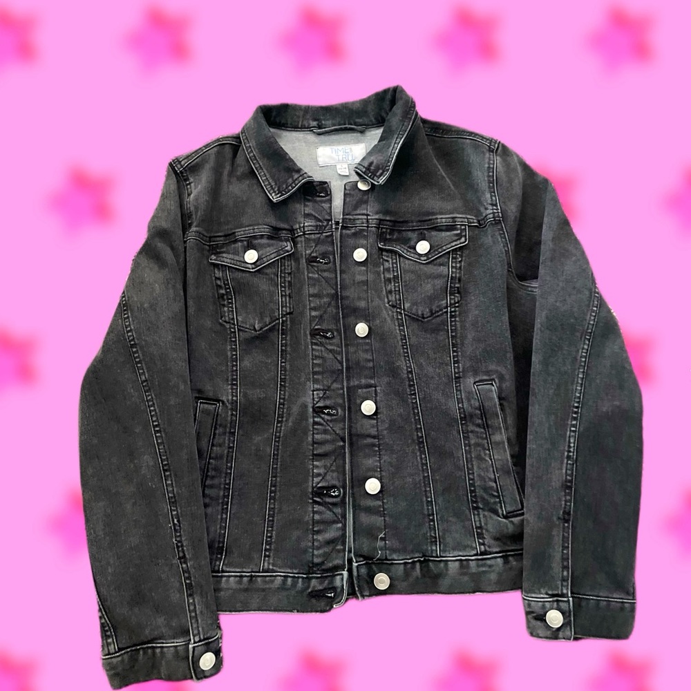 Time& Tru Black jean jacket!!